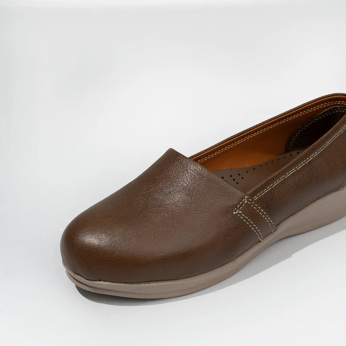 شوز كود 301  - بني - جيسيكا