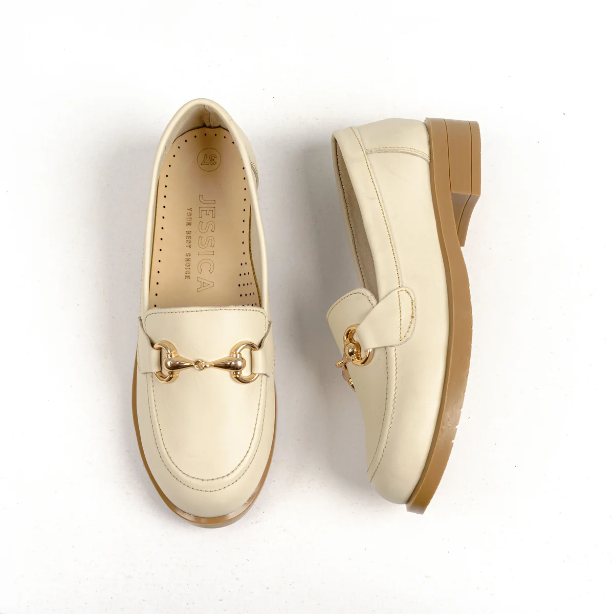 Genuine leather shoes
Leat ...