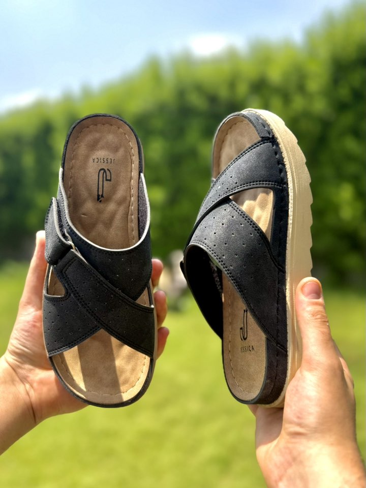  Women's s ...