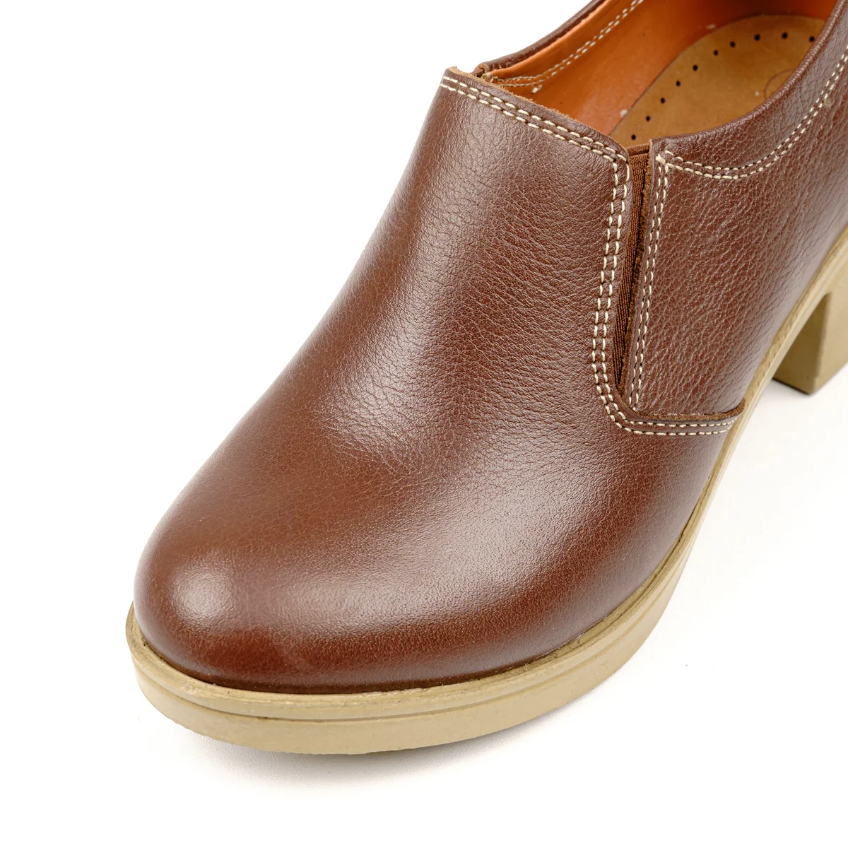 Code 307 Women's shoes with natural leather heels - brown - Jessica