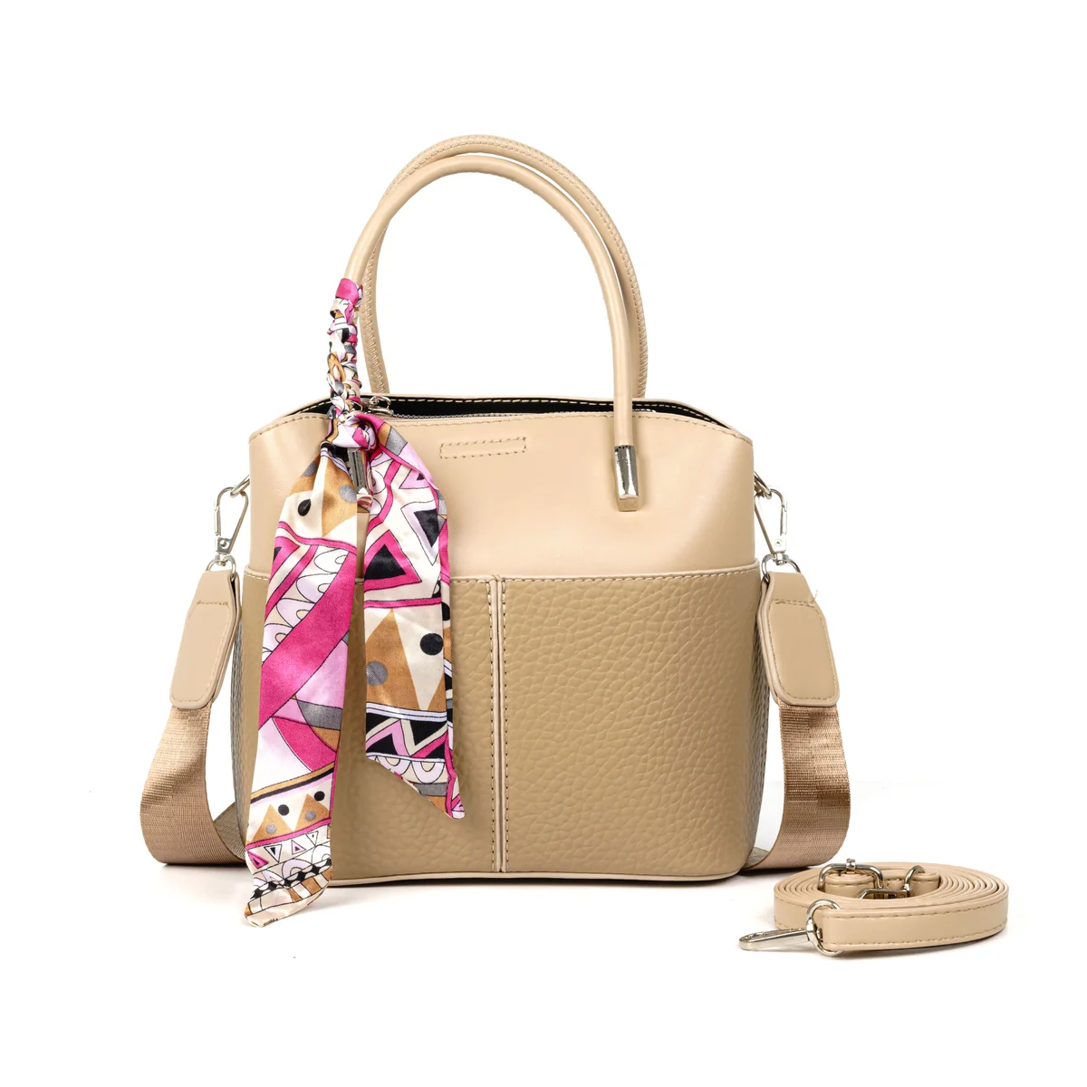 جلد مستورد درجة أولي 
المق ...