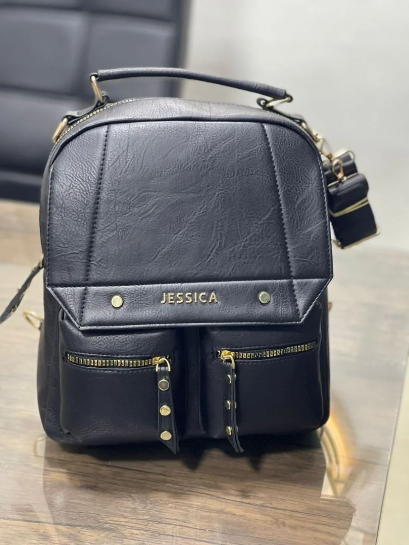 كود b65شنطة ضهر جلد مستورد درجه اولى - صورة حقيقية - جيسيكا