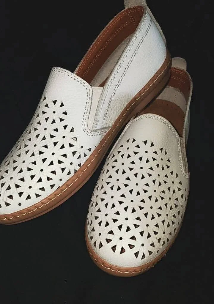 كود128 حذاء حريمى جلد طبيعى - صورة حقيقية - جيسيكا