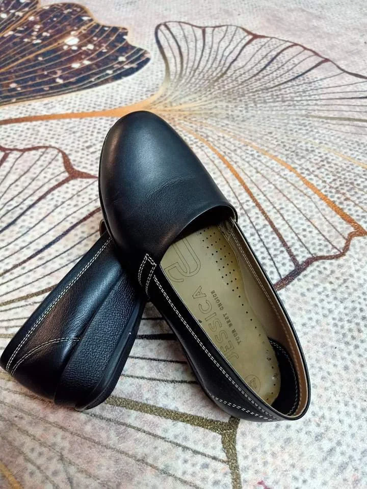 شوز كود 301  - صورة حقيقية - جيسيكا